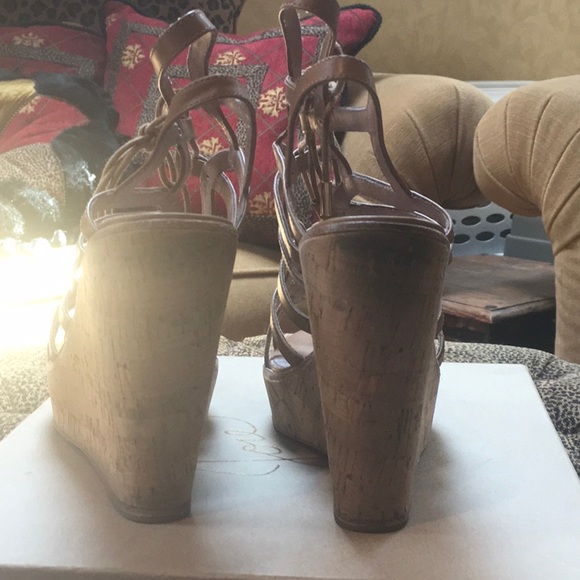 Sexy summer Gladiator JOIE “Larissa” wedge sandals - Picture 3 of 8